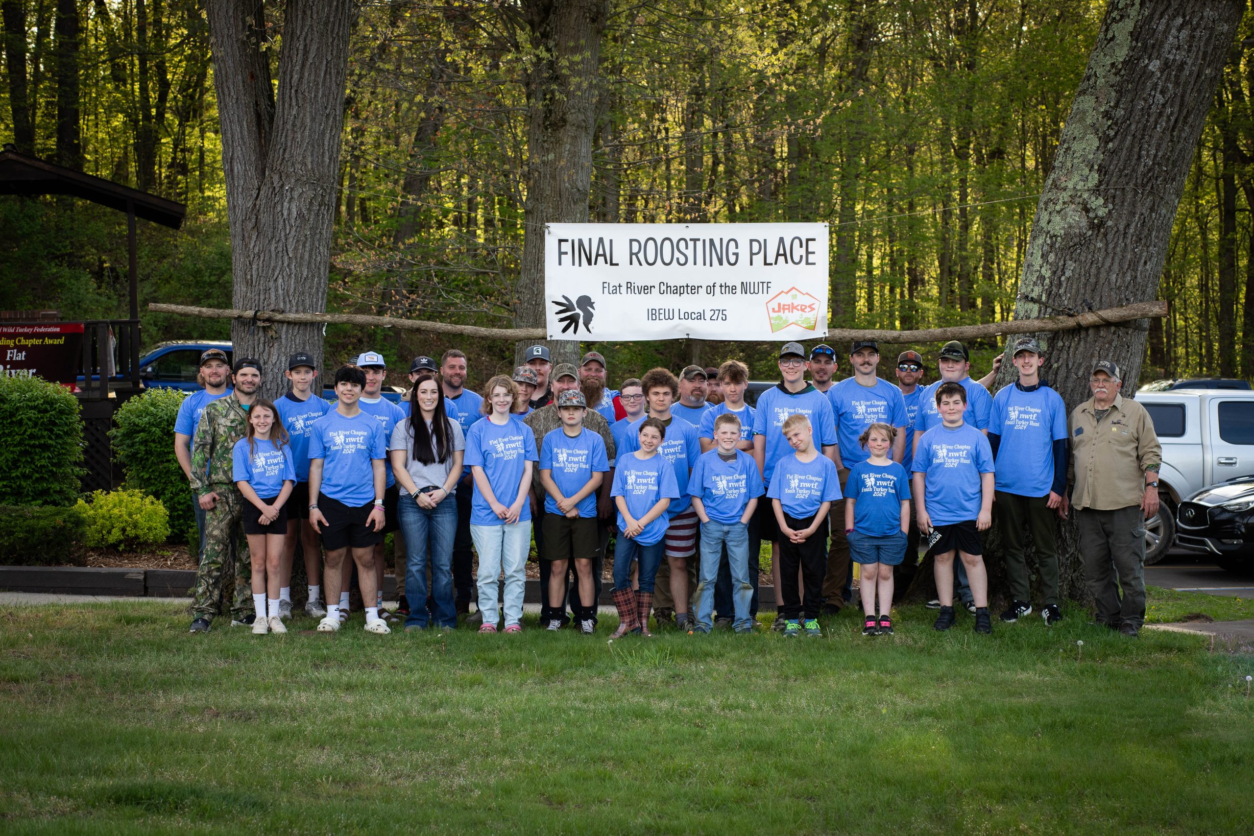 Group picture of youth participating in the hunt